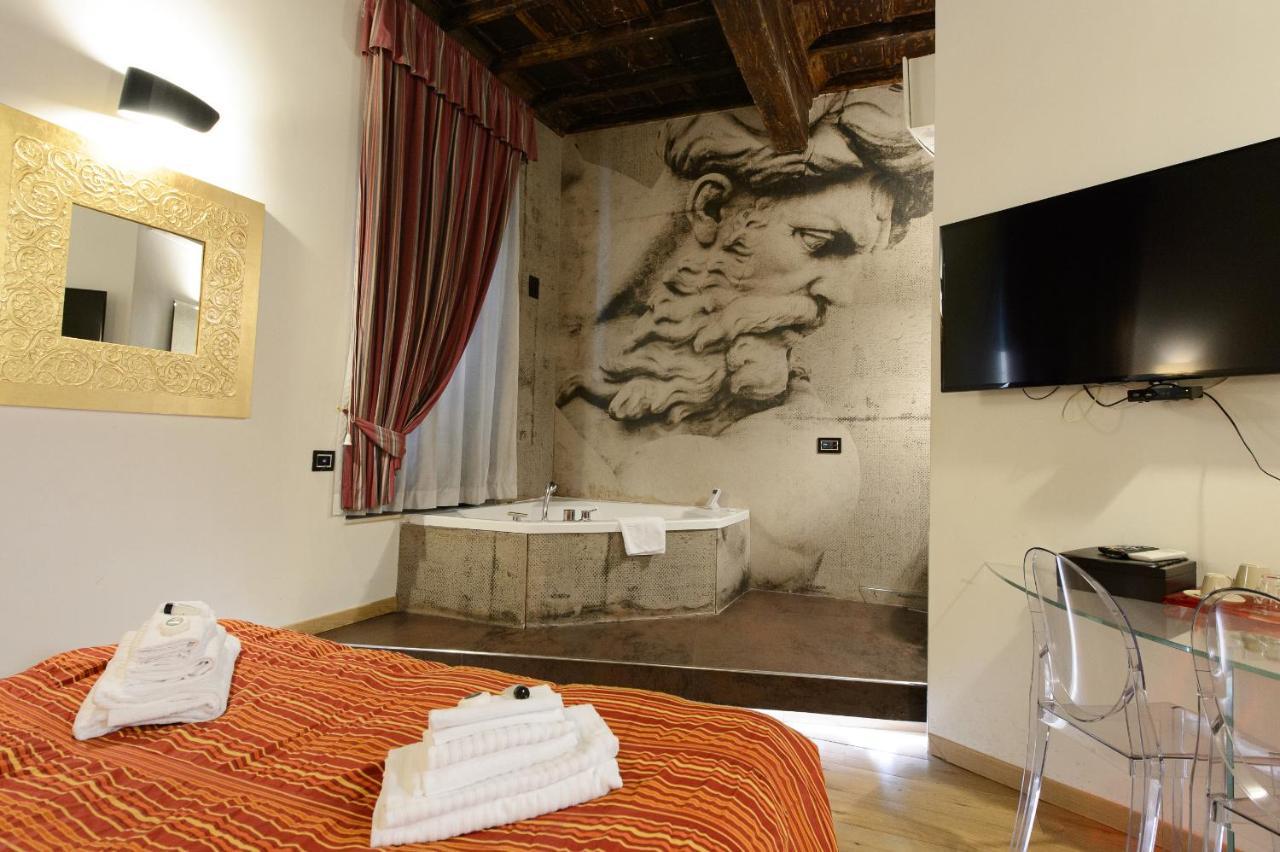 Luxury Ripetta 2 Rom