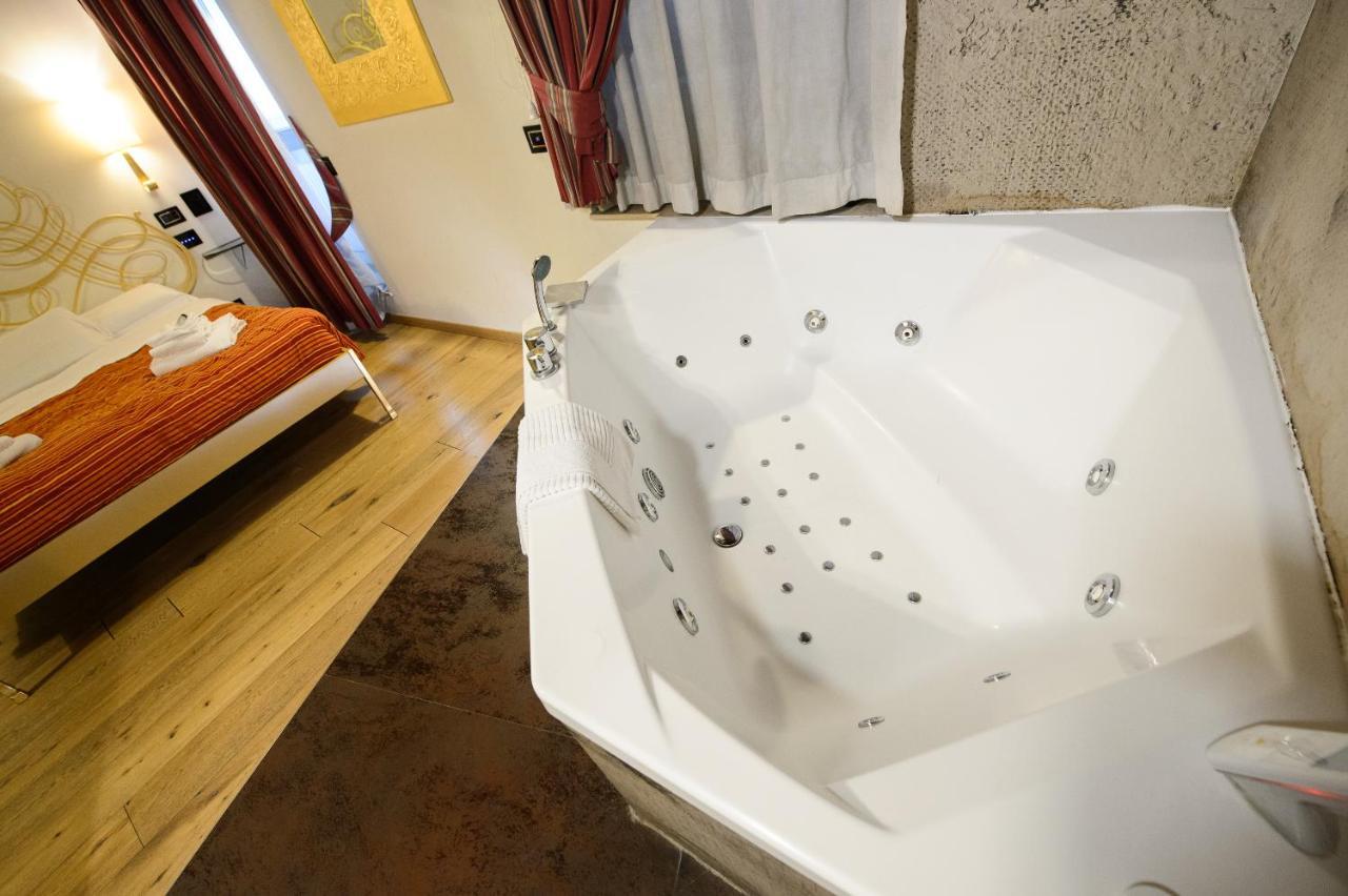 Luxury Ripetta 2 Pensionat 2*
